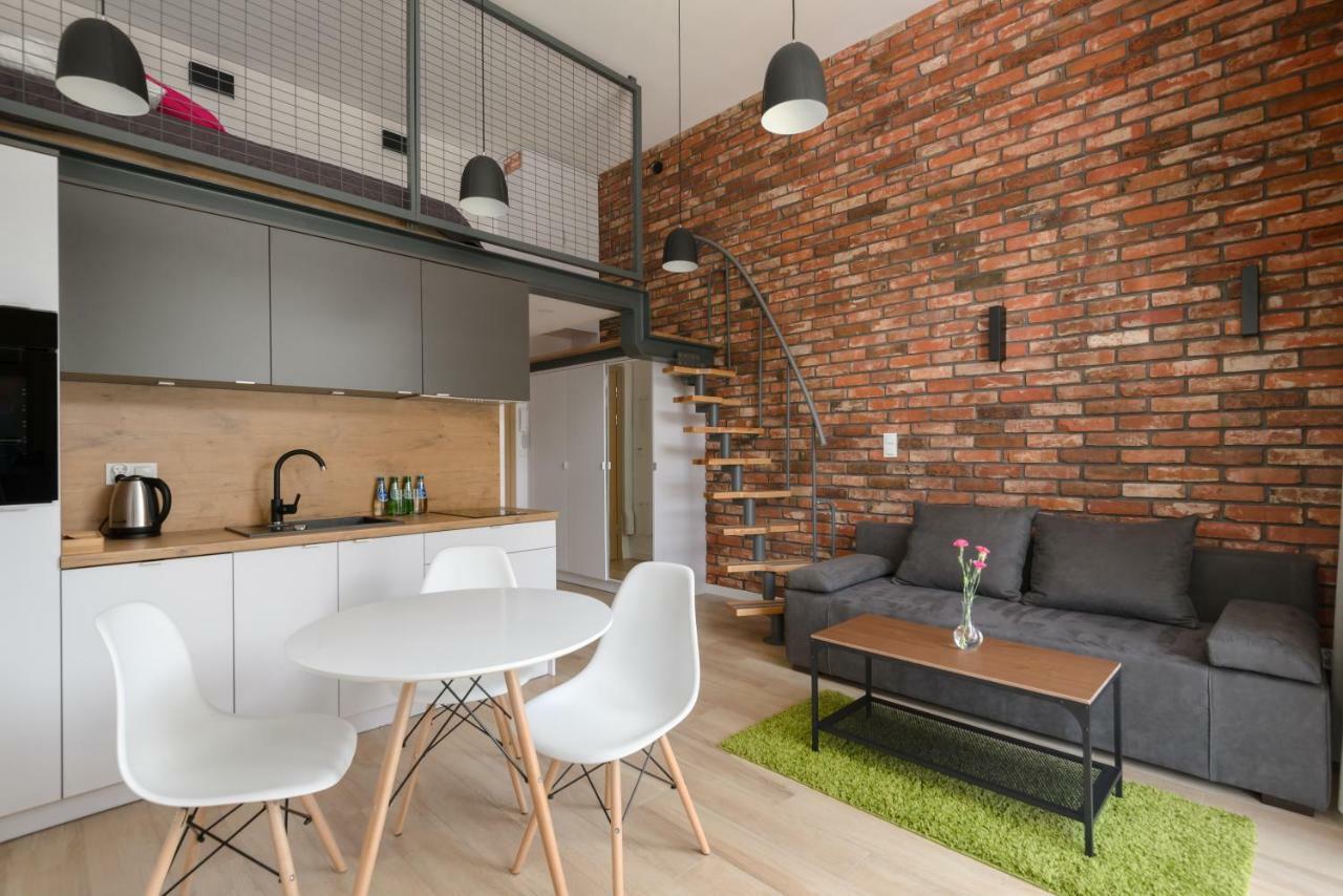 Easy Apartments Вроцлав Екстер'єр фото